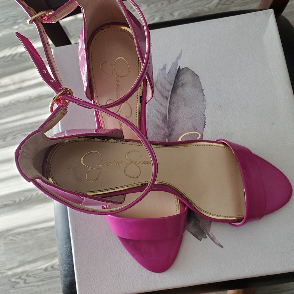 Women high heel shoe - Picture 2 of 5